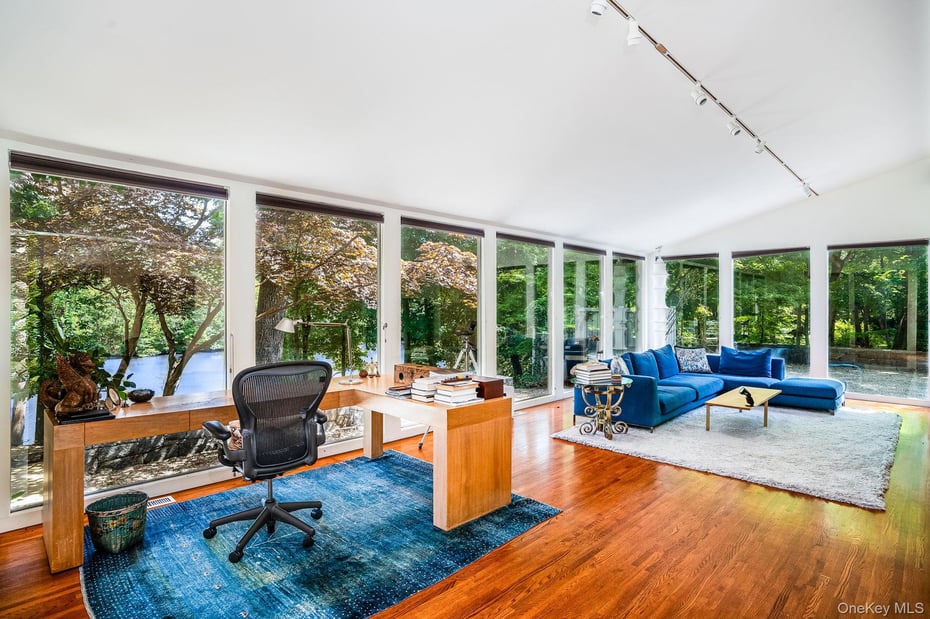 12 Haights Cross Road Photo 28