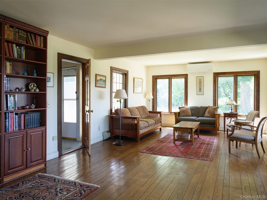 9 Breezy Ridge Road Photo 13