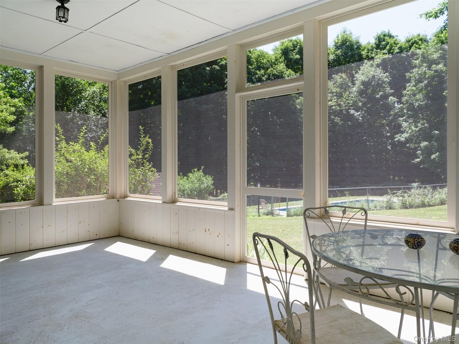 9 Breezy Ridge Road Photo 6