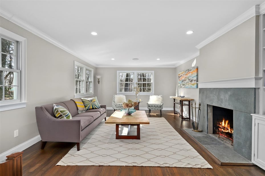 3 Elm Place Photo 3