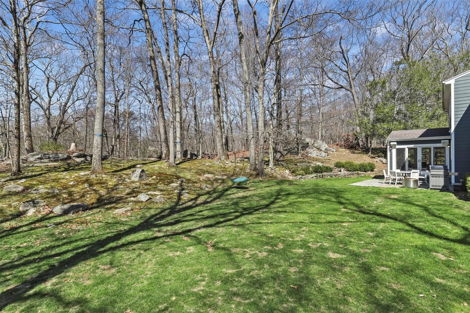 3 Elm Place Photo 25
