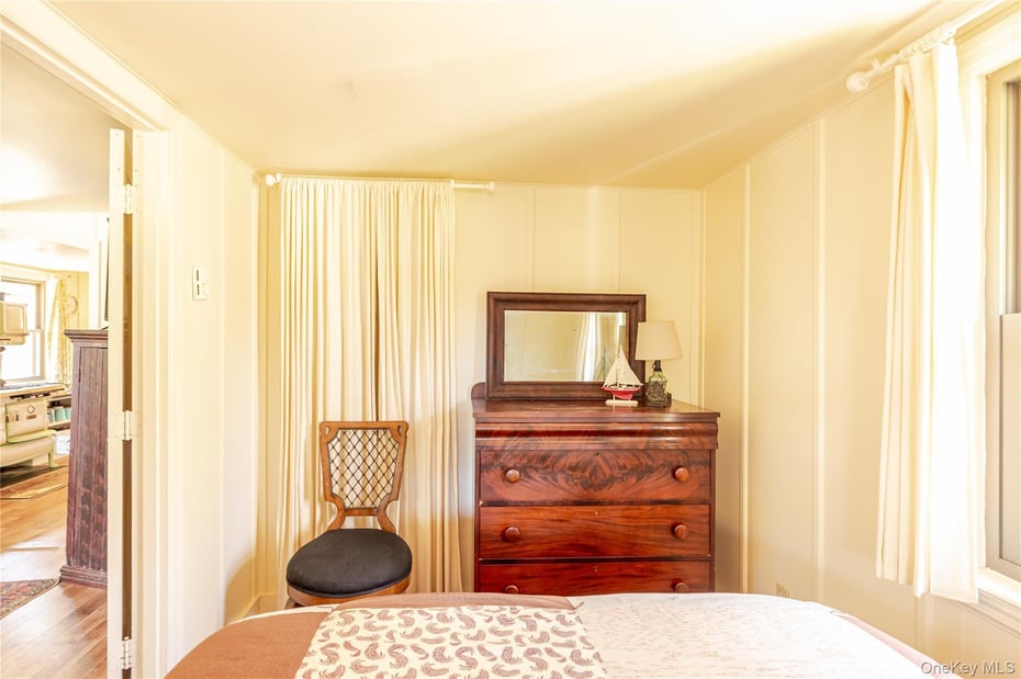 78 The Concourse Drive Photo 34