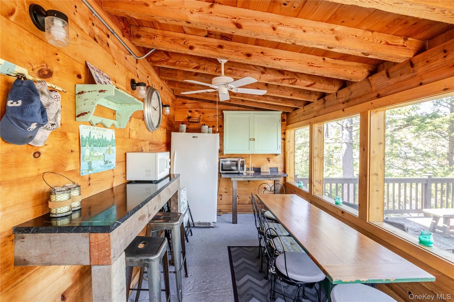 78 The Concourse Drive Photo 40