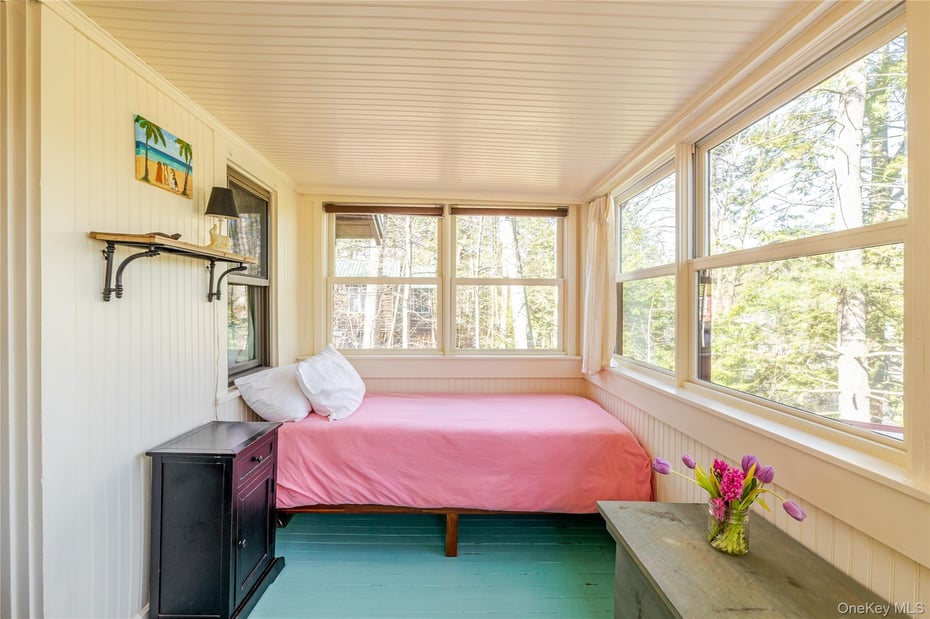 78 The Concourse Drive Photo 29