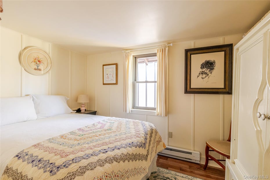 78 The Concourse Drive Photo 32