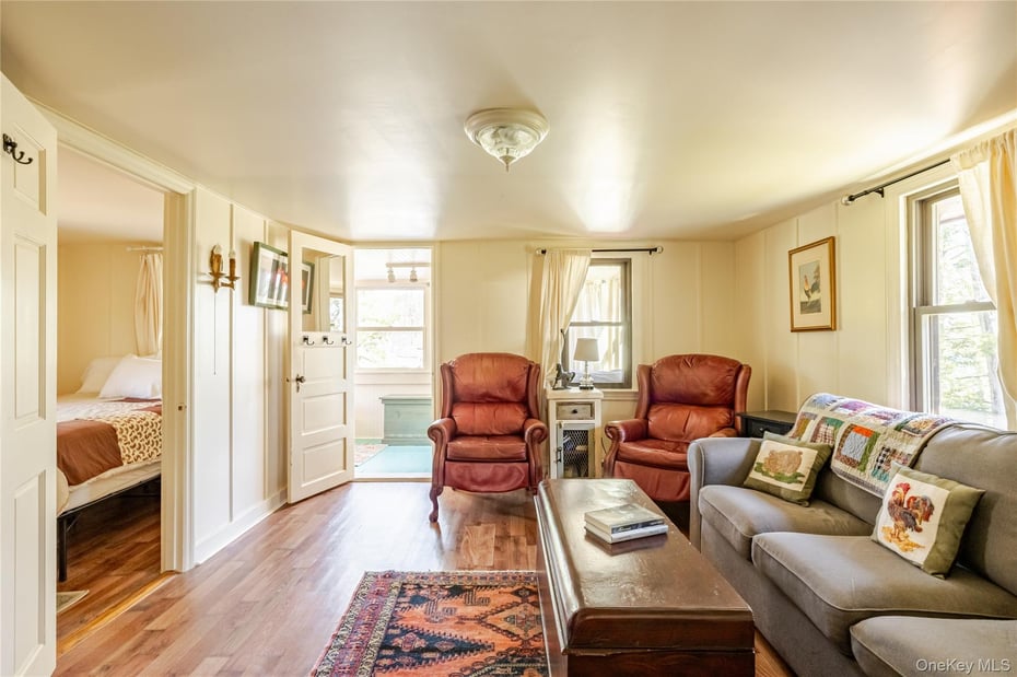 78 The Concourse Drive Photo 22