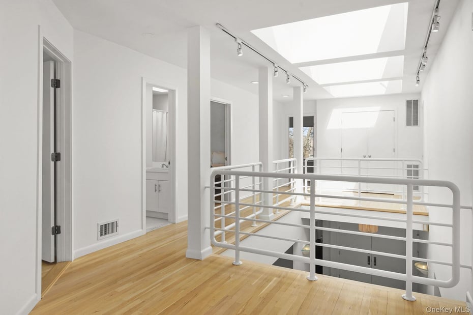 14 Old Colony Drive Photo 20