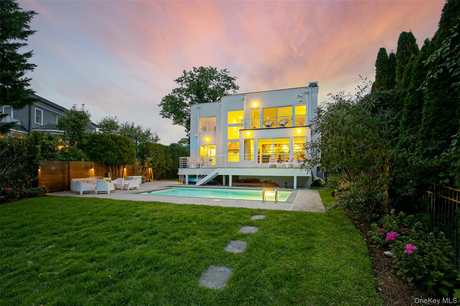 14 Old Colony Drive Photo 32