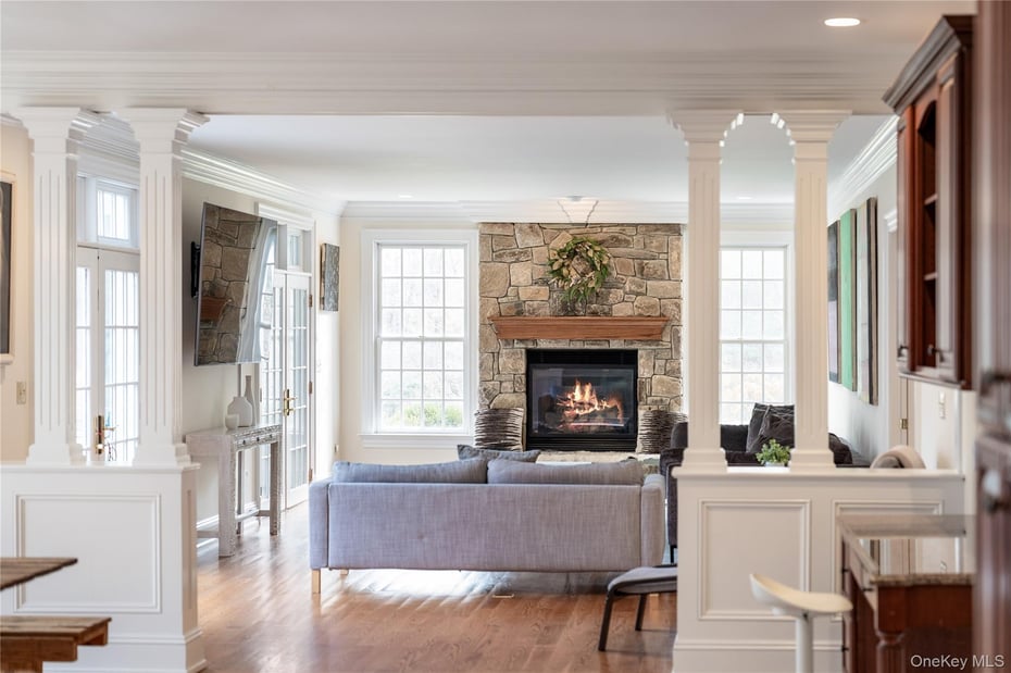 11 Lost Nations Road Photo 25