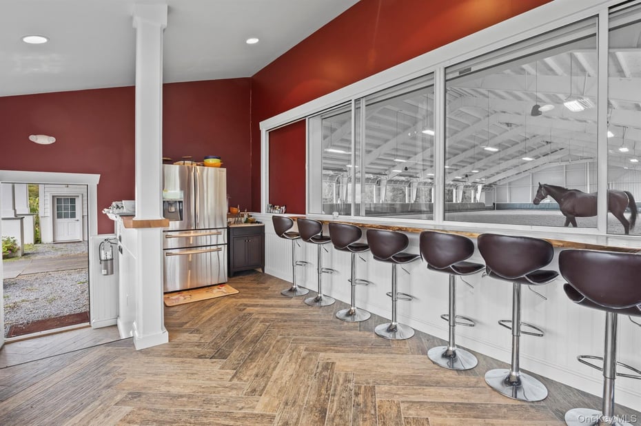 955 Peach Lake Road Photo 9