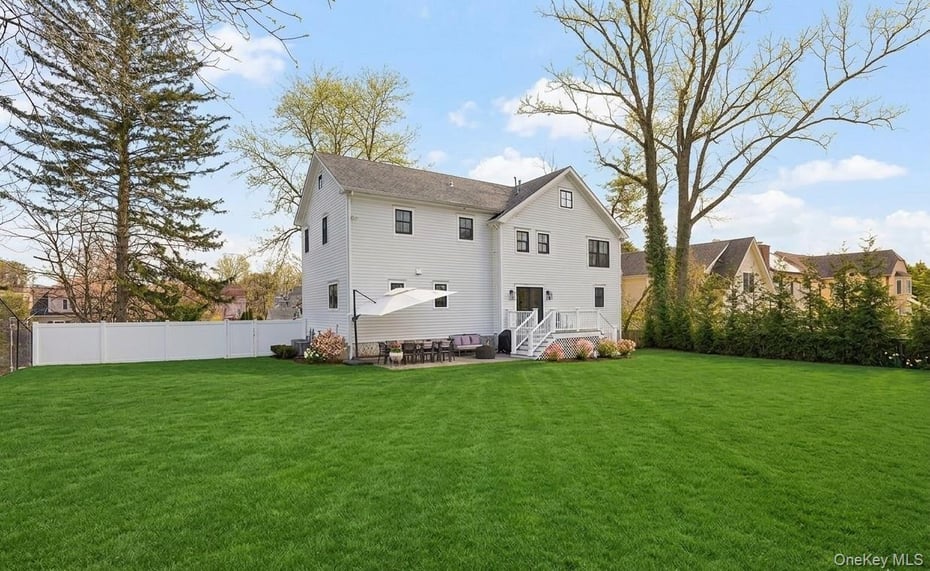 72 Valley Terrace Photo 27