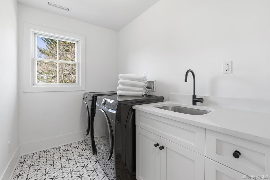 72 Valley Terrace Photo 23