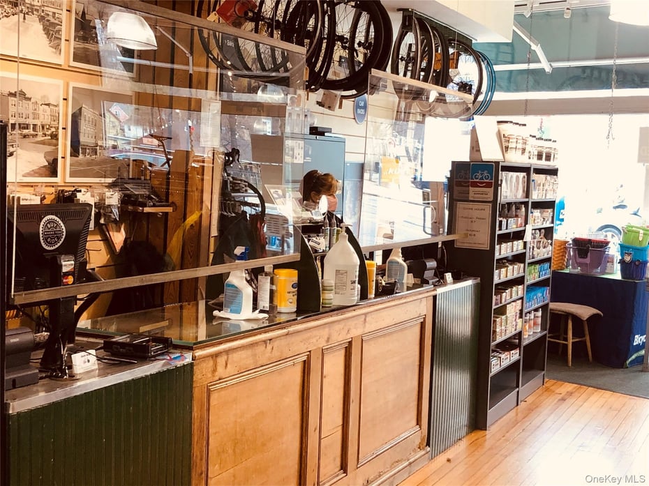 7 E Main Street Photo 8