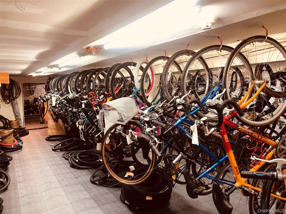 7 E Main Street Photo 10