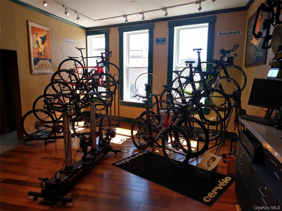 7 E Main Street Photo 14