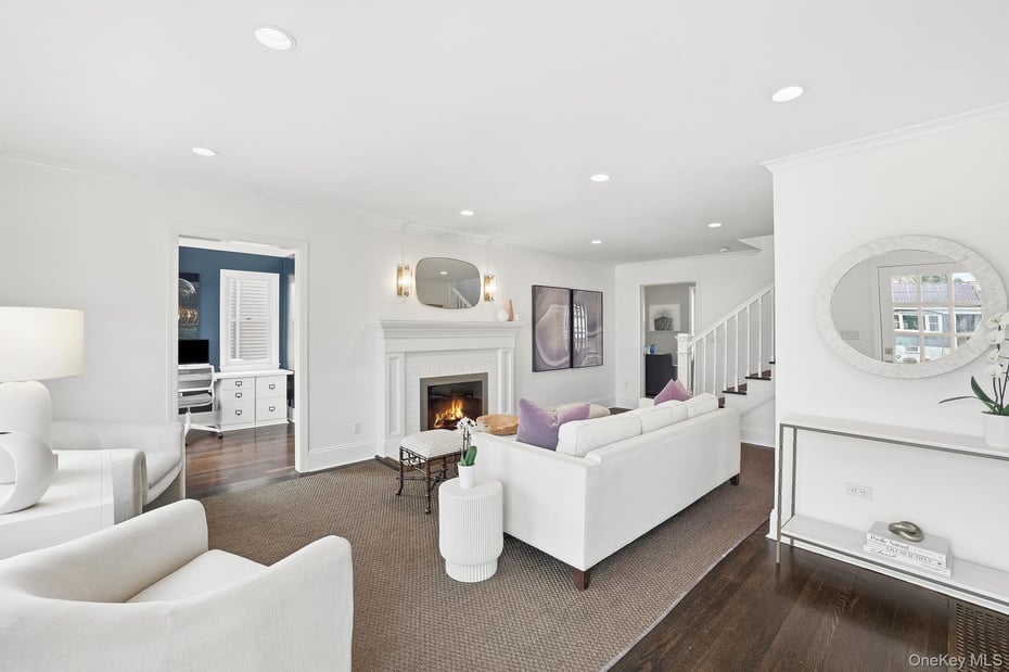 107 Munson Street Photo 4