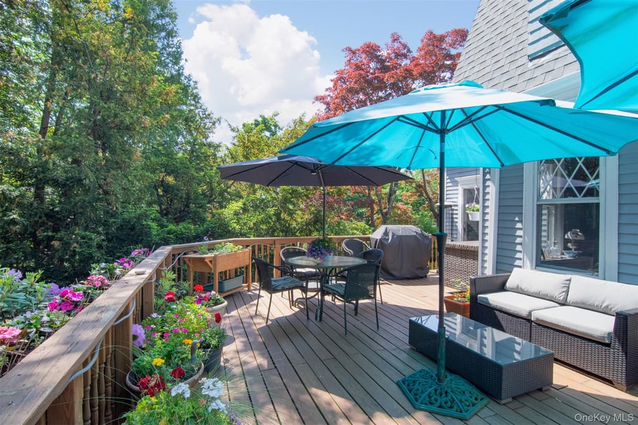 251 Mount Hope Boulevard Photo 38