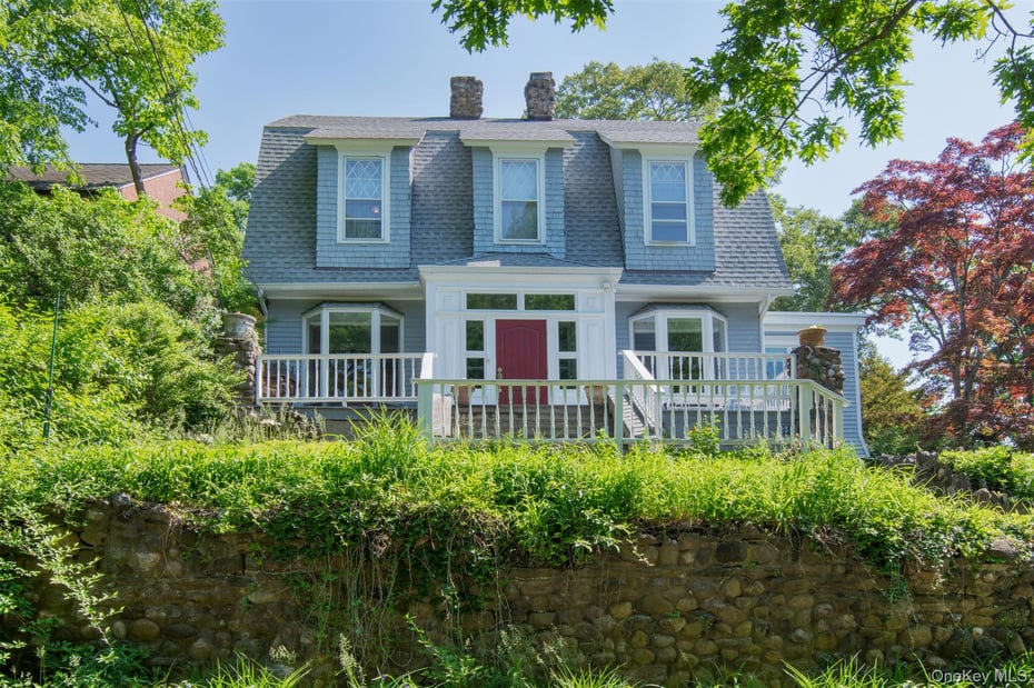 251 Mount Hope Boulevard Photo 2