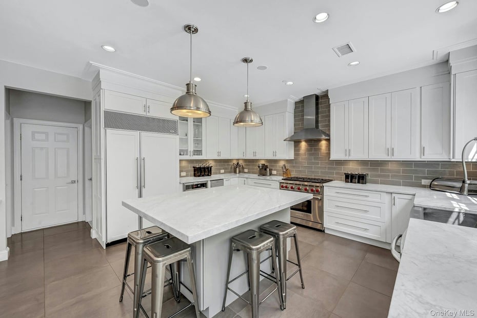 134 Euclid Avenue Photo 14