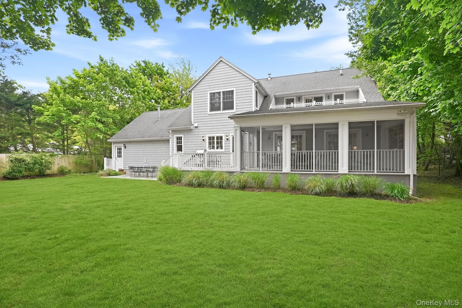 9 Willow Avenue Photo 22