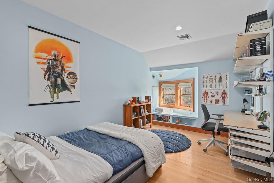 37 Hyatt Road Photo 28