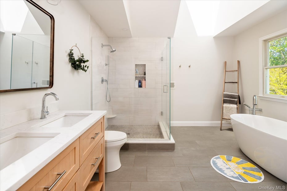 1 Woolen Court Photo 31