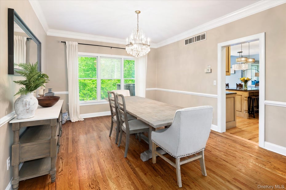 1 Woolen Court Photo 17