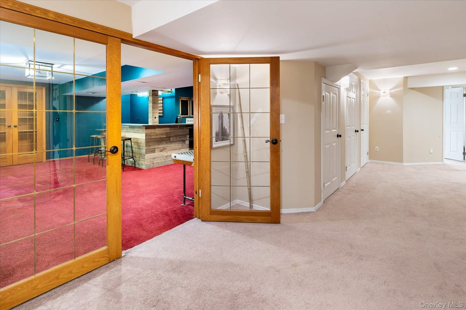 1 Woolen Court Photo 39