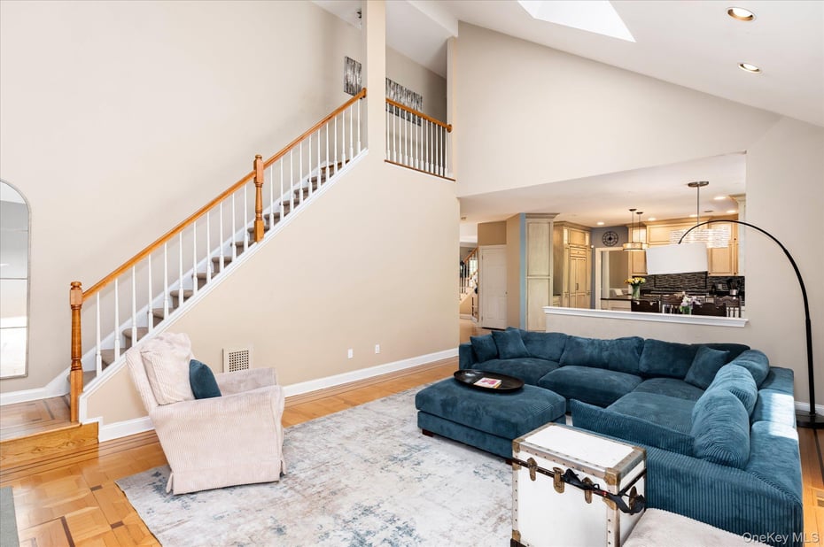 1 Woolen Court Photo 8