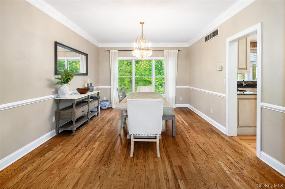 1 Woolen Court Photo 16