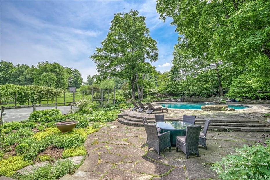 174 Ten Broeck Road Photo 23