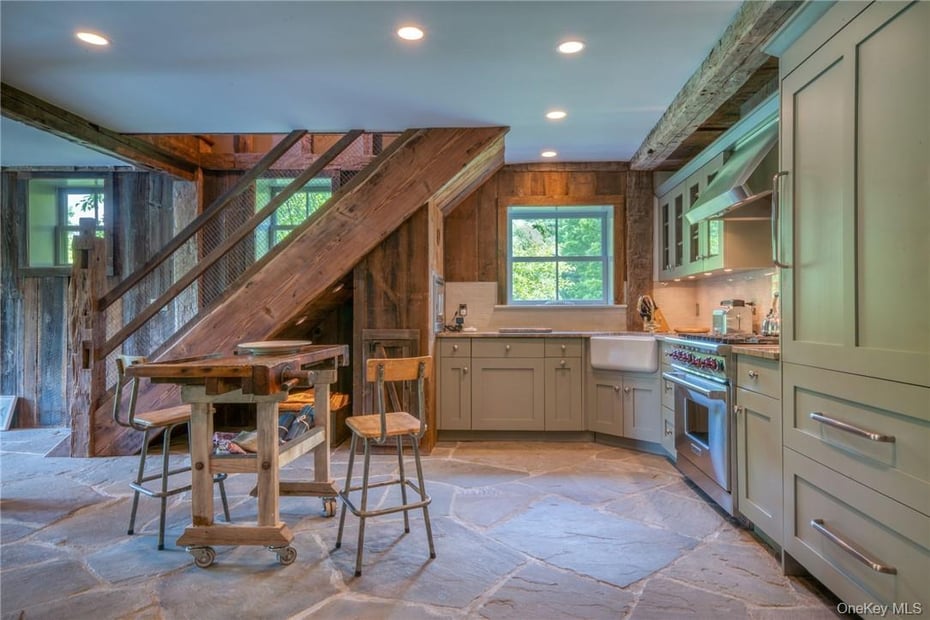 174 Ten Broeck Road Photo 32