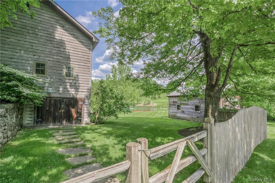 174 Ten Broeck Road Photo 25