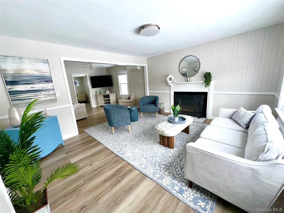 89 Birch Street Photo 3