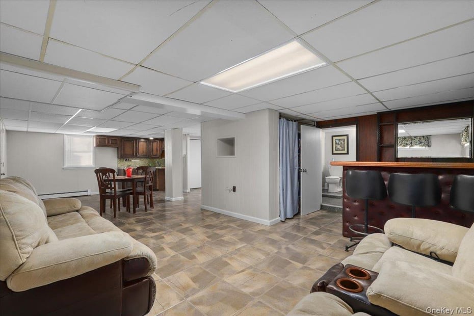 89 Birch Street Photo 23