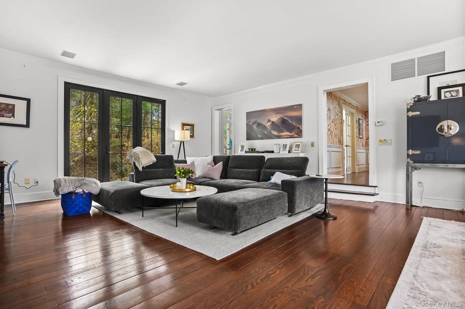 17 Spyrock Road Photo 12