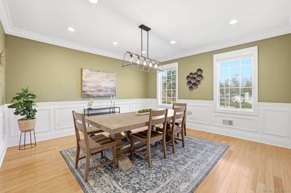 16 Hall Road Photo 13