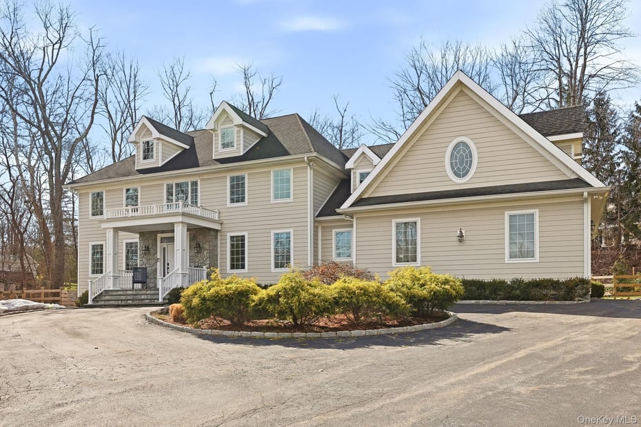 16 Hall Road Photo 3