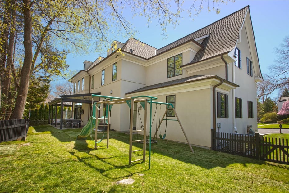 23 Glen Eagles Drive Photo 27
