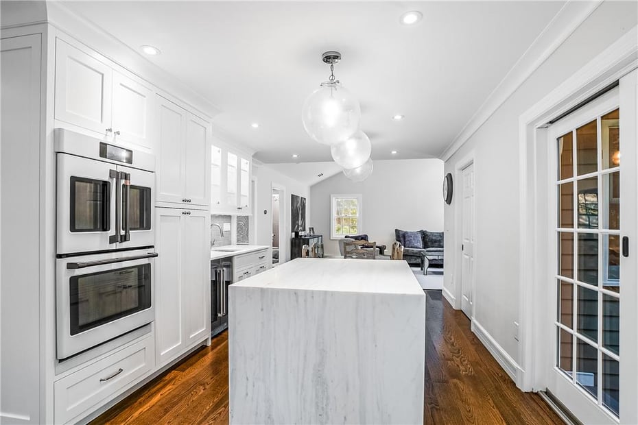 30 Hilltop Road Photo 12