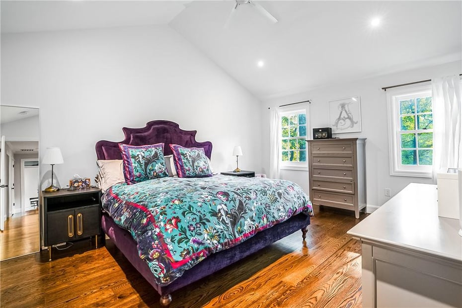 30 Hilltop Road Photo 24