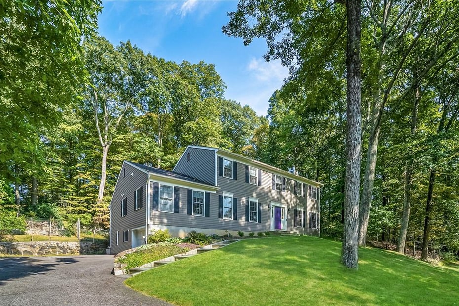 30 Hilltop Road Photo 3
