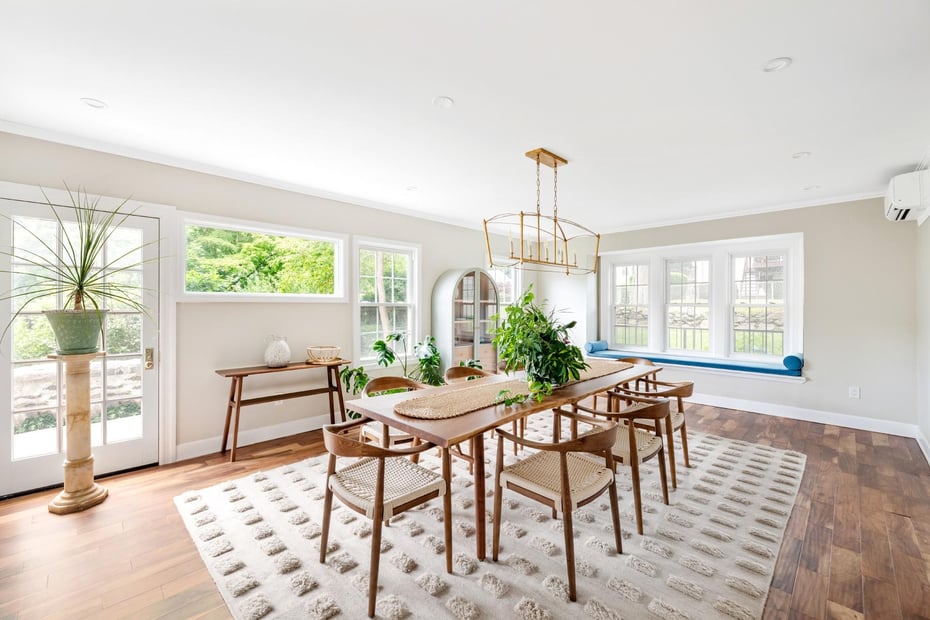 209 Van Cortlandt Park Avenue Photo 8