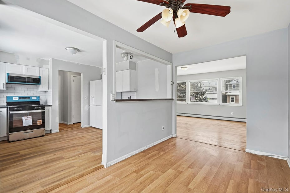 55 Leroy Avenue Photo 9