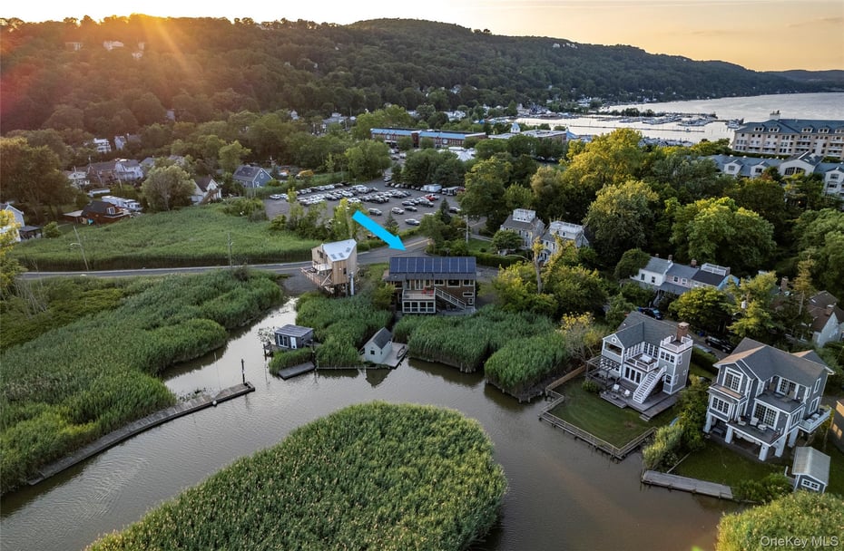 99 Paradise Avenue Photo 36