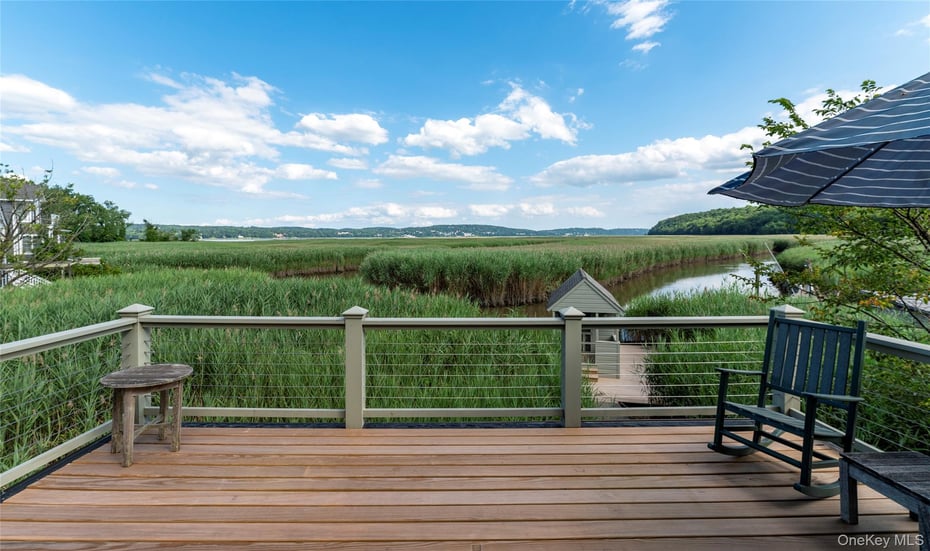 99 Paradise Avenue Photo 5