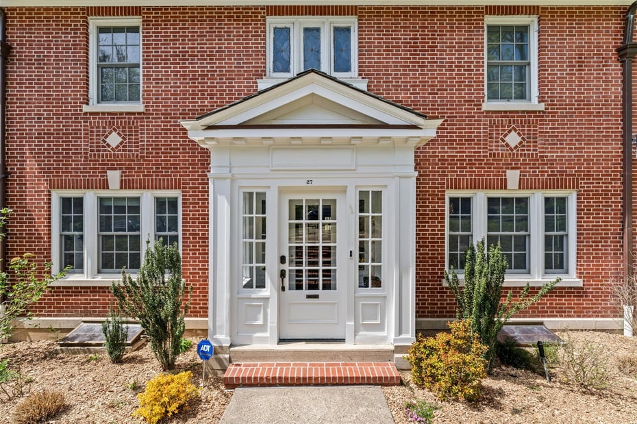 27 Calumet Avenue Photo 2