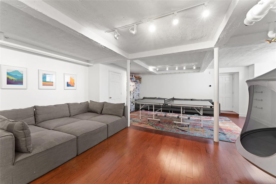 27 Calumet Avenue Photo 28
