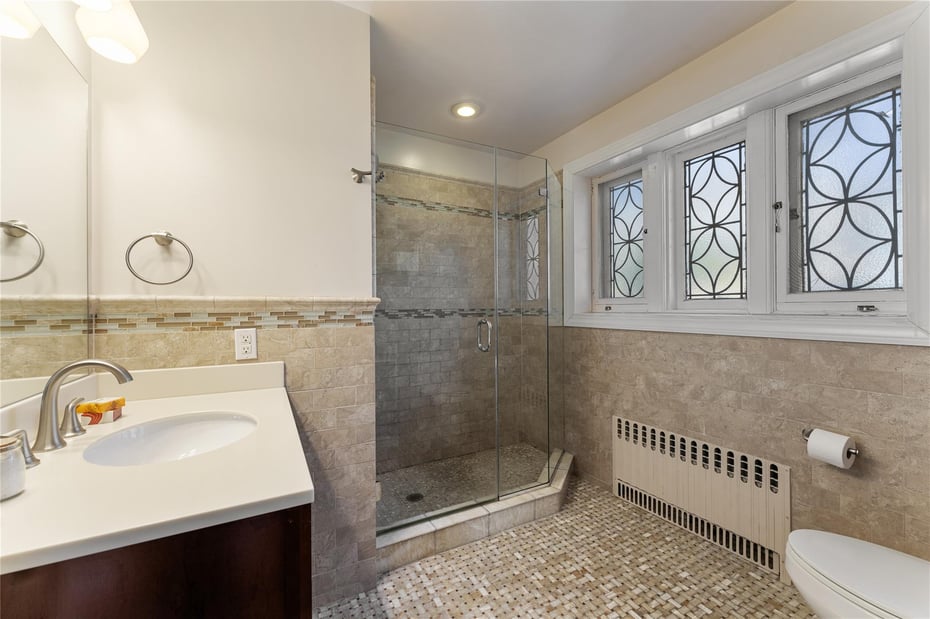 27 Calumet Avenue Photo 23