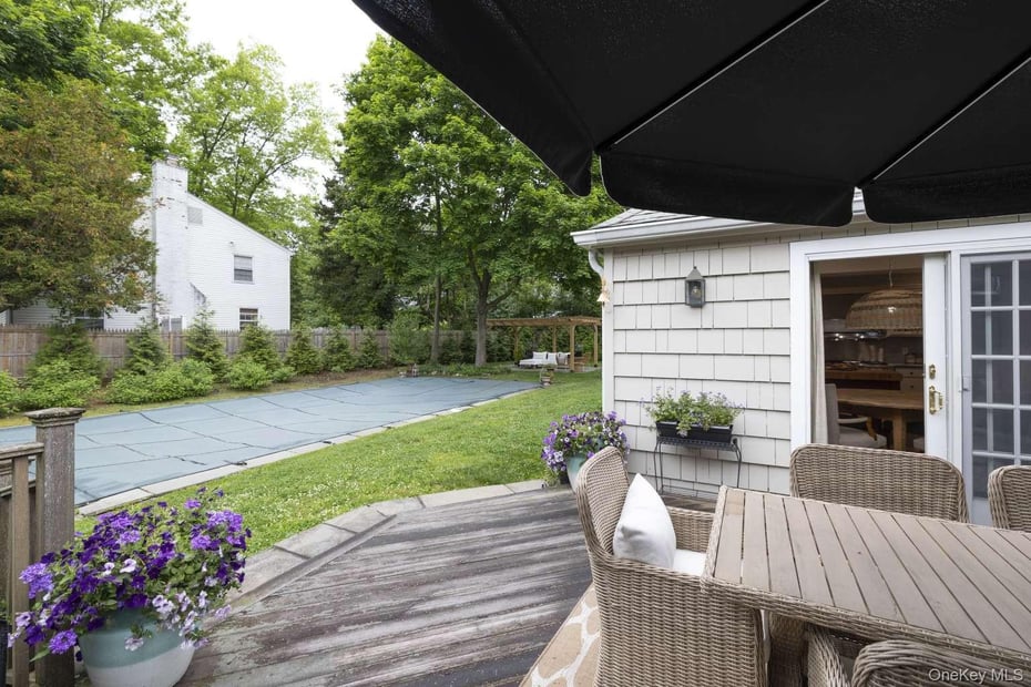 116 Shore Drive Photo 3